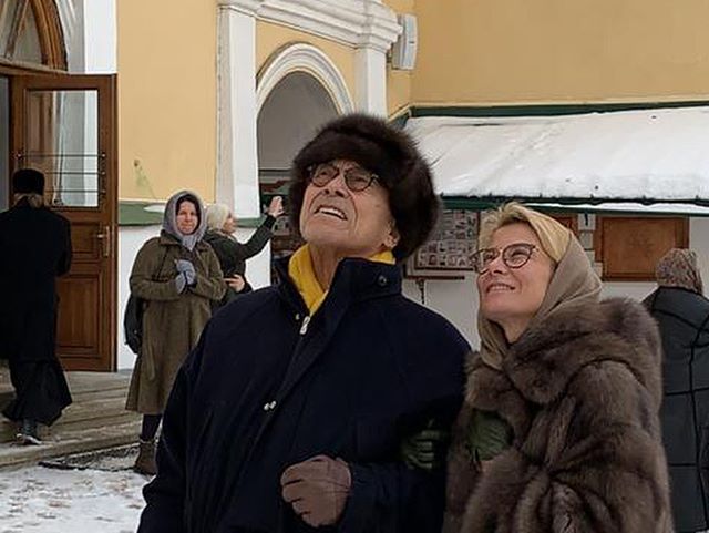 Юлия Высоцкая и Андрей Кончаловский обвенчались