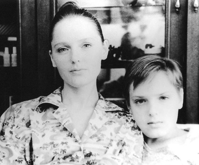 Лариса Вербицкая опубликовала архивное фото с сыном