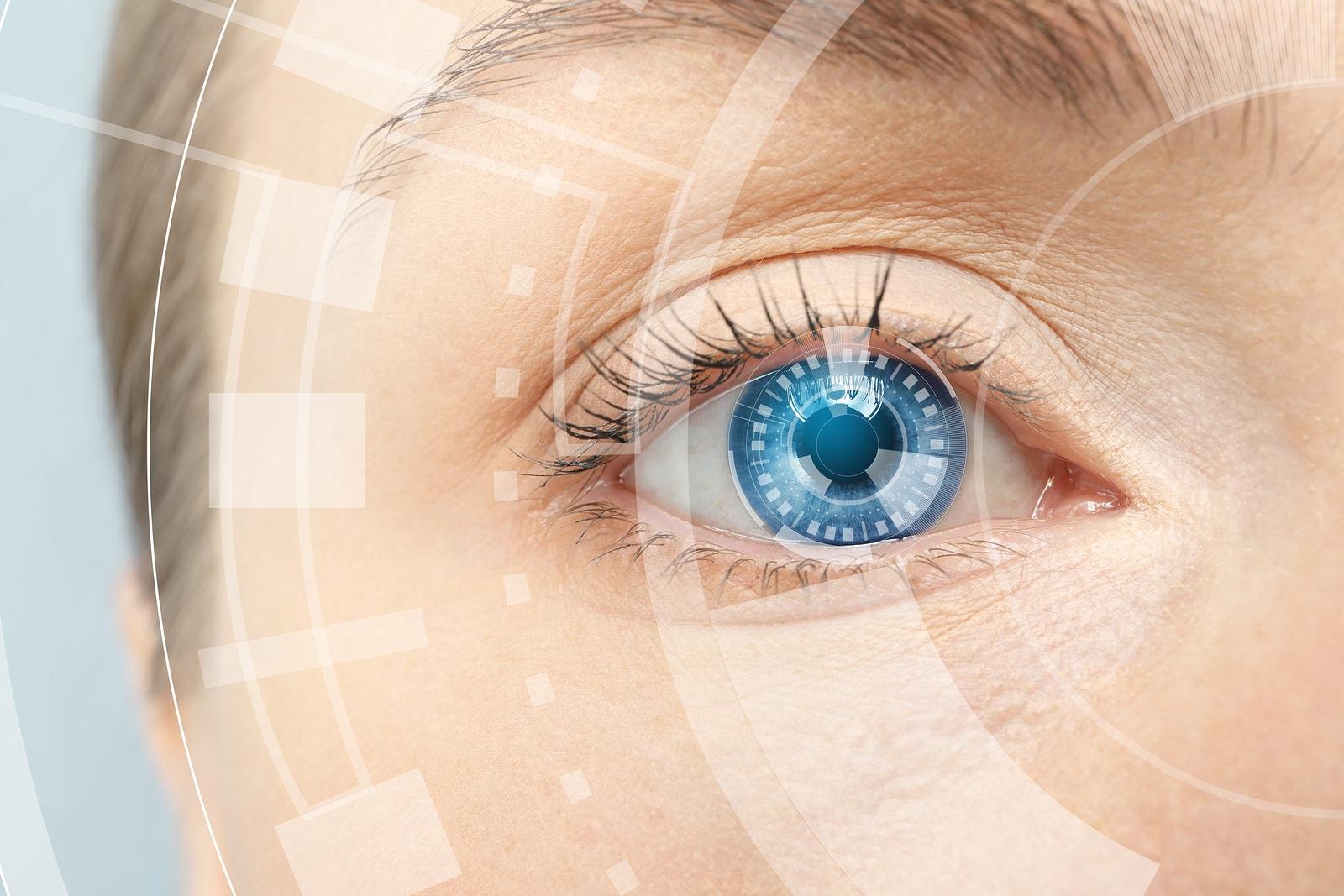 Существует мнение, что в очках или контактных линзах глаз «перестает работать»