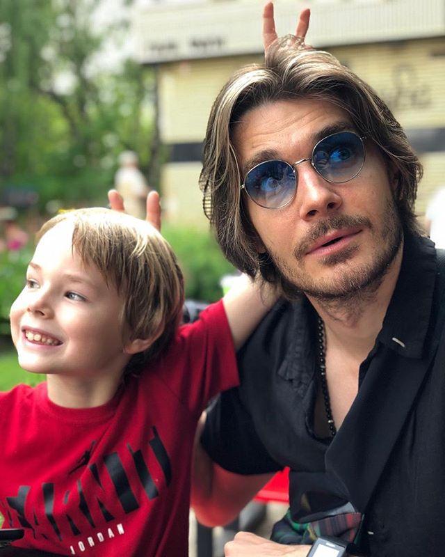 Максим Матвеев с сыном Андреем 