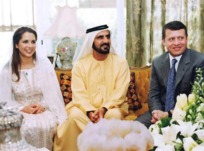 Принцесса Хайя в день свадьбы с мужем шейхом Мохаммедом и братом — нынешним королем Иордании