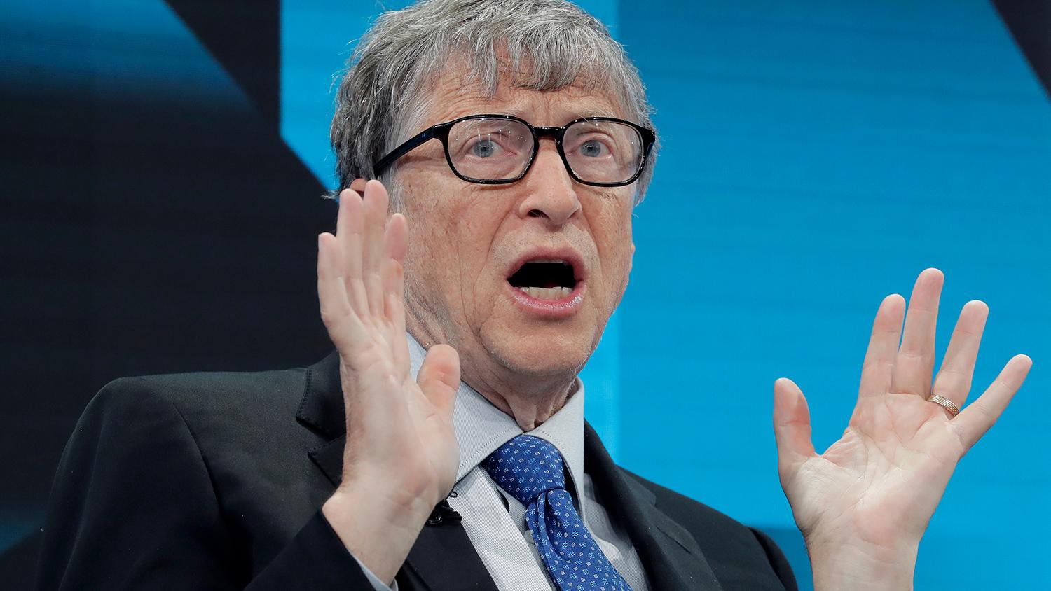 Дико и странно: Билл Гейтс рассказал все о чипировании людей