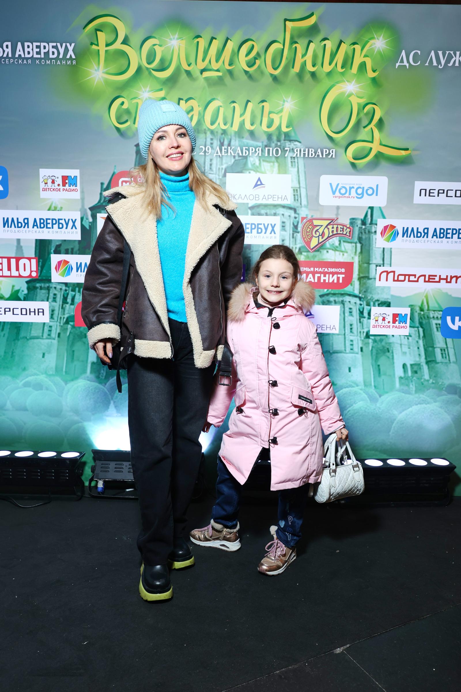 Ирина Сашина с дочкой 