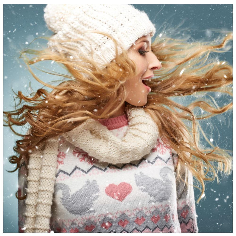 Как и от чего защищать волосы зимой?