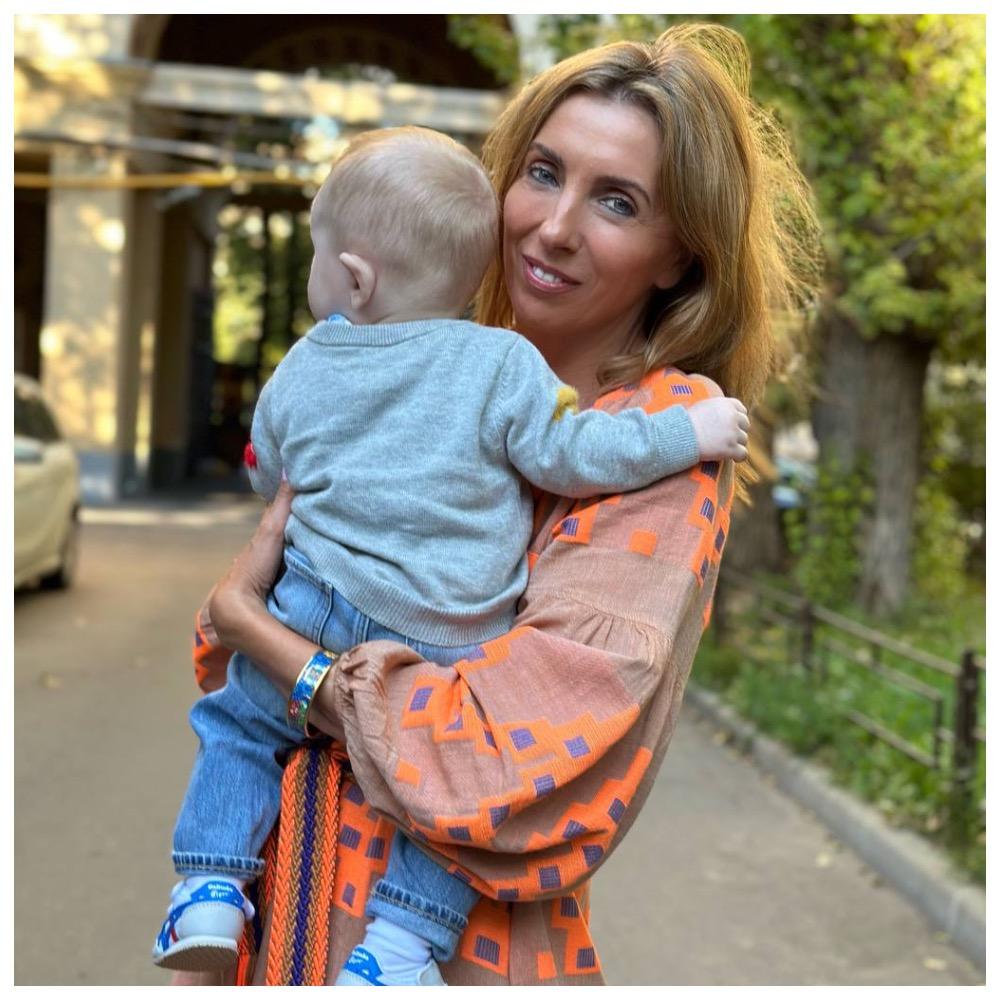 Светлана Бондарчук отреагировала на упреки в позднем материнстве