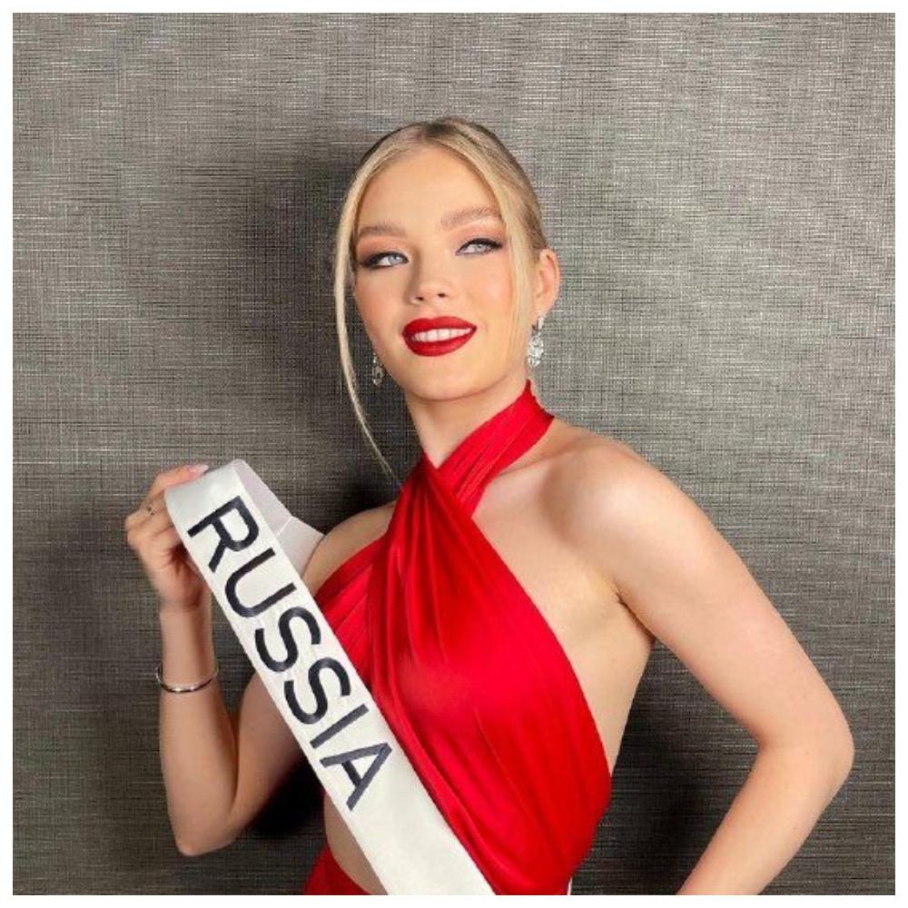 Россиянка Анна Линникова вышла в полуфинал конкурса красоты «Мисс Вселенная»