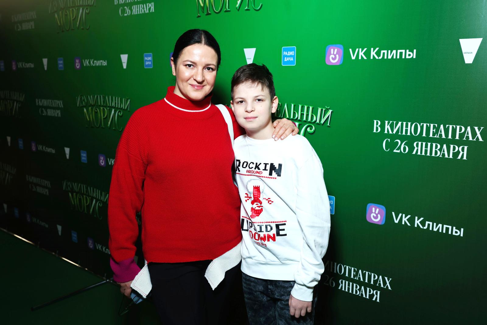 Оксана Михеева с сыном Артуром