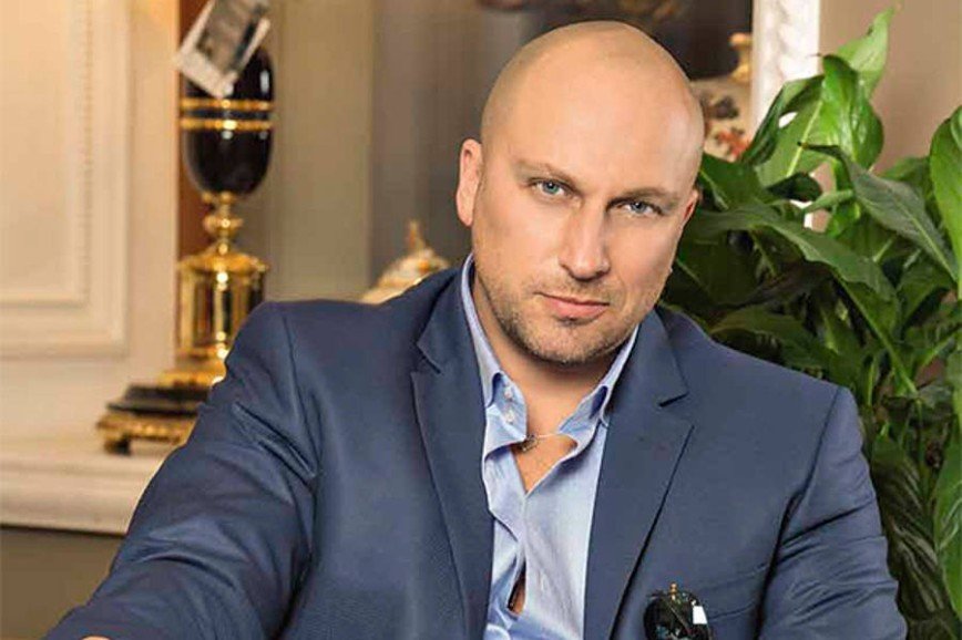 Дмитрий Нагиев обещал уйти с «Первого канала» в декретный отпуск