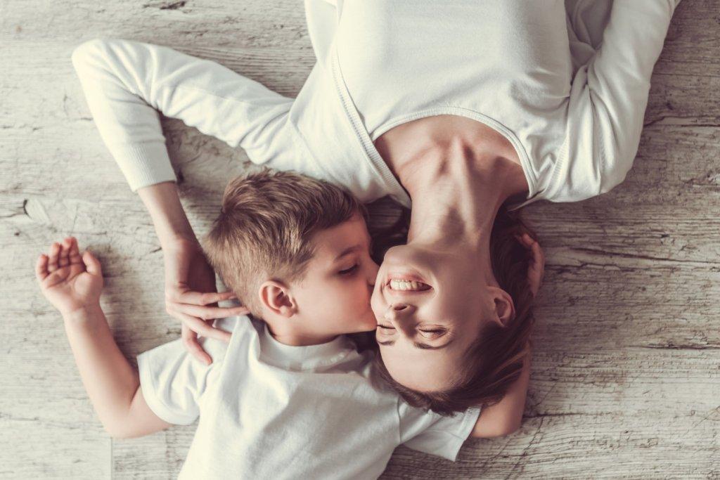 Доверие между родителем и ребенком — самое главное лекарство, как и то, что мама и папа всегда на его стороне