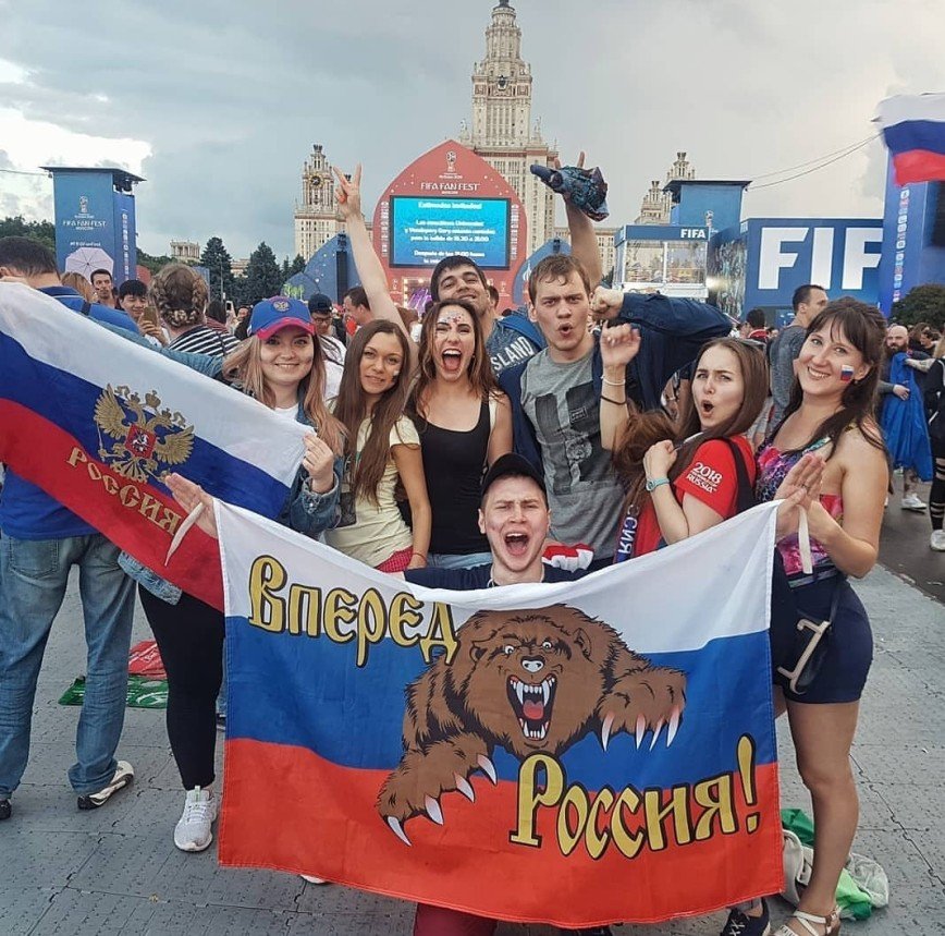 «Лучшая сборная! Мы это сделали!»: грандиозная победа России сроднила всю страну 
