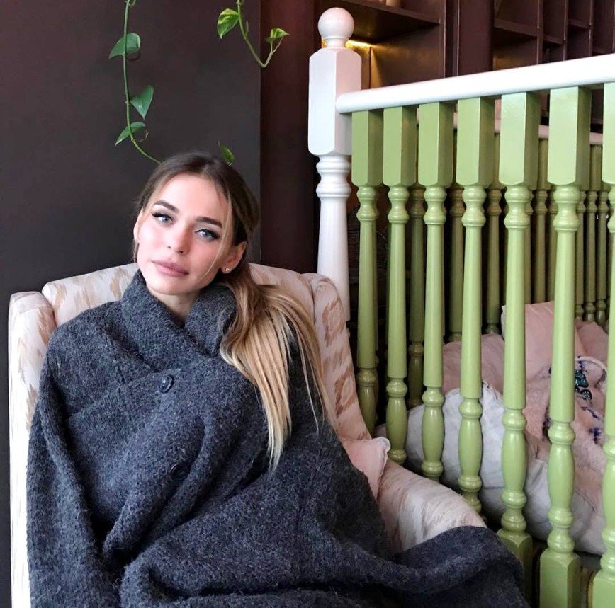 «Выздоравливай!»: Анна Хилькевич пожаловалась на простуду