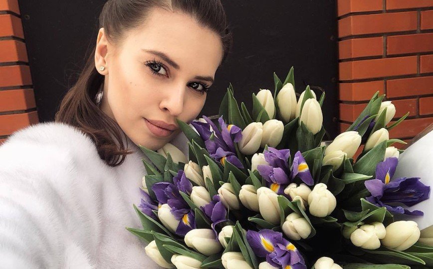 «Надоело!»: экс-звезда «Дома-2» Саша Артемова старается не смотреть телевизор