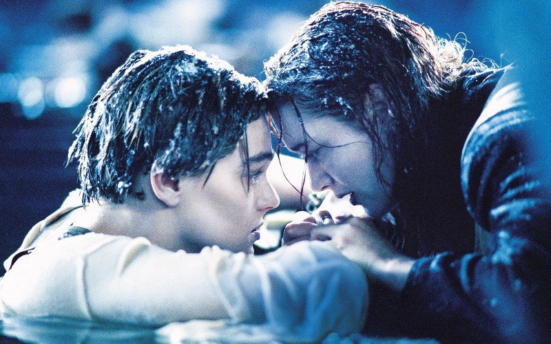 «Он должен был погибнуть»: Джеймс Кэмерон обосновал смерть Джека в «Титанике»
