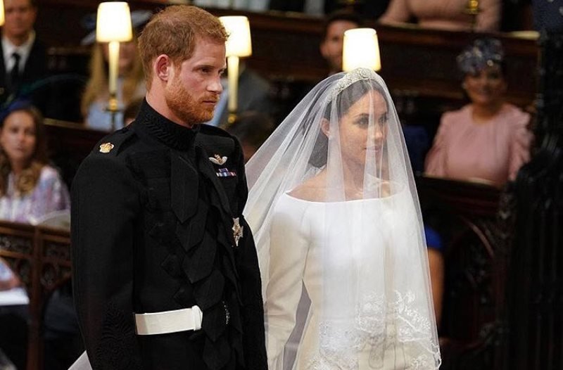 Девушка вышла замуж за принца
