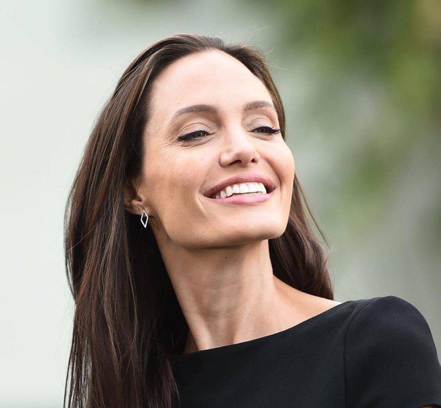 Анджелина Джоли: с любовью отношусь к старению