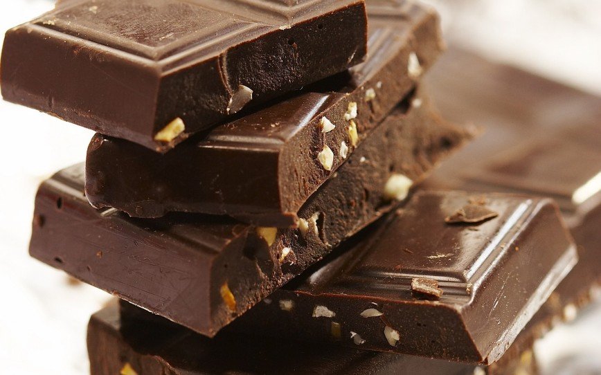 От какао-бобов до шоколада: все секреты изготовления заветного лакомства 