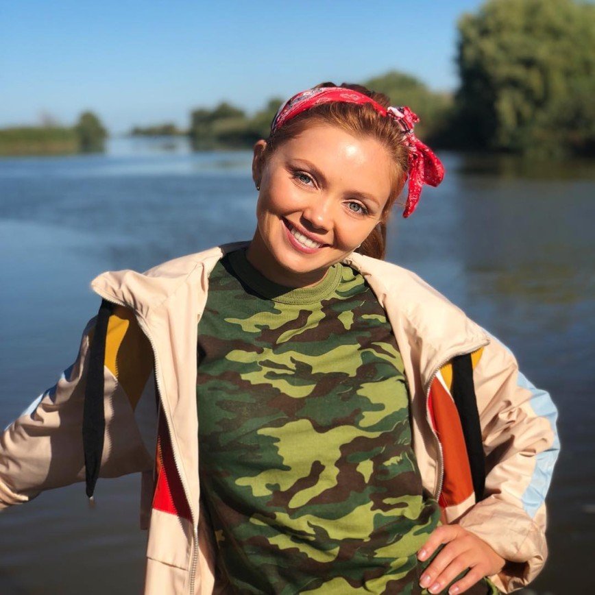 Ольга Кузьмина оценила рыбалку в Астрахани