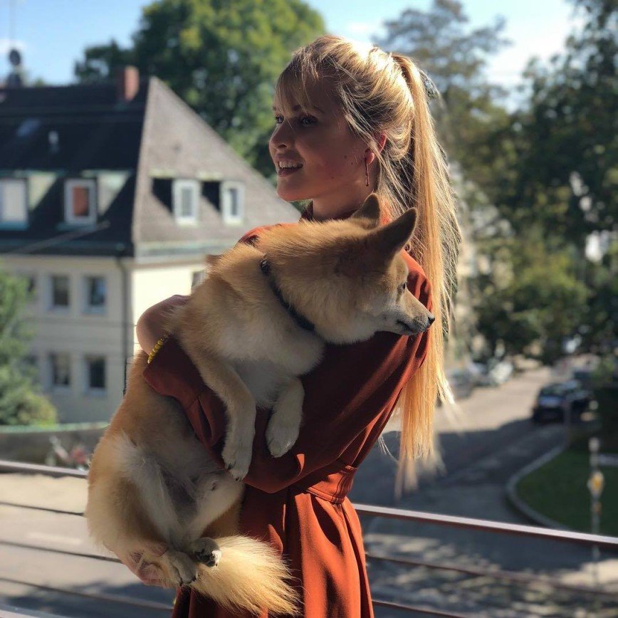 Дочь Александра Малинина отдыхает в Австрии