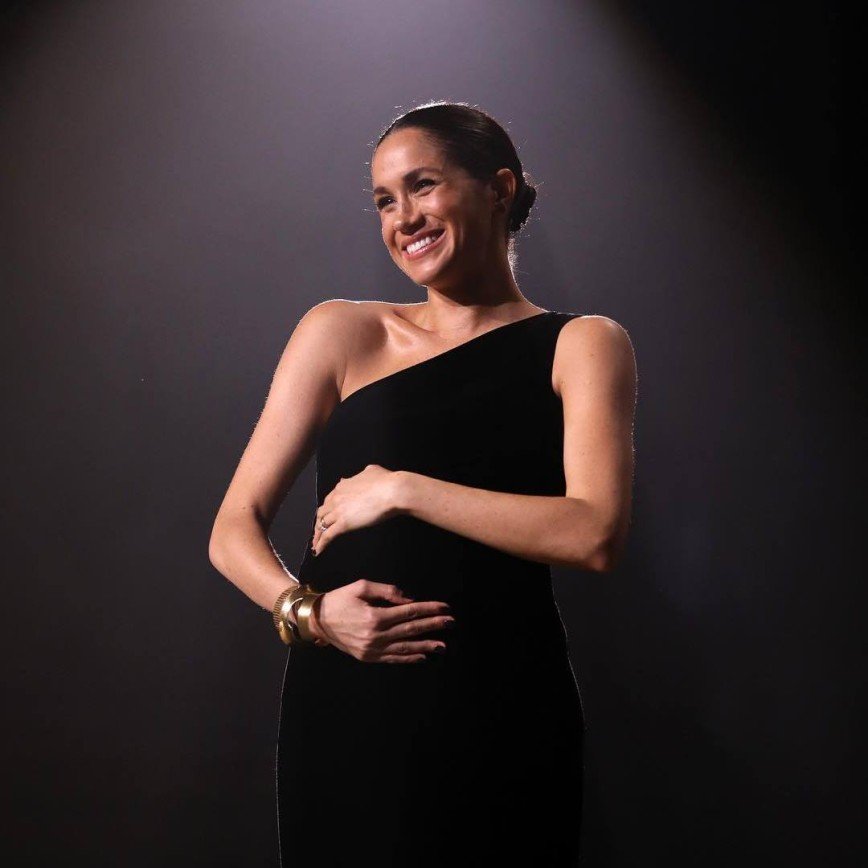 Образ беременной Меган Маркл всколыхнул общественность