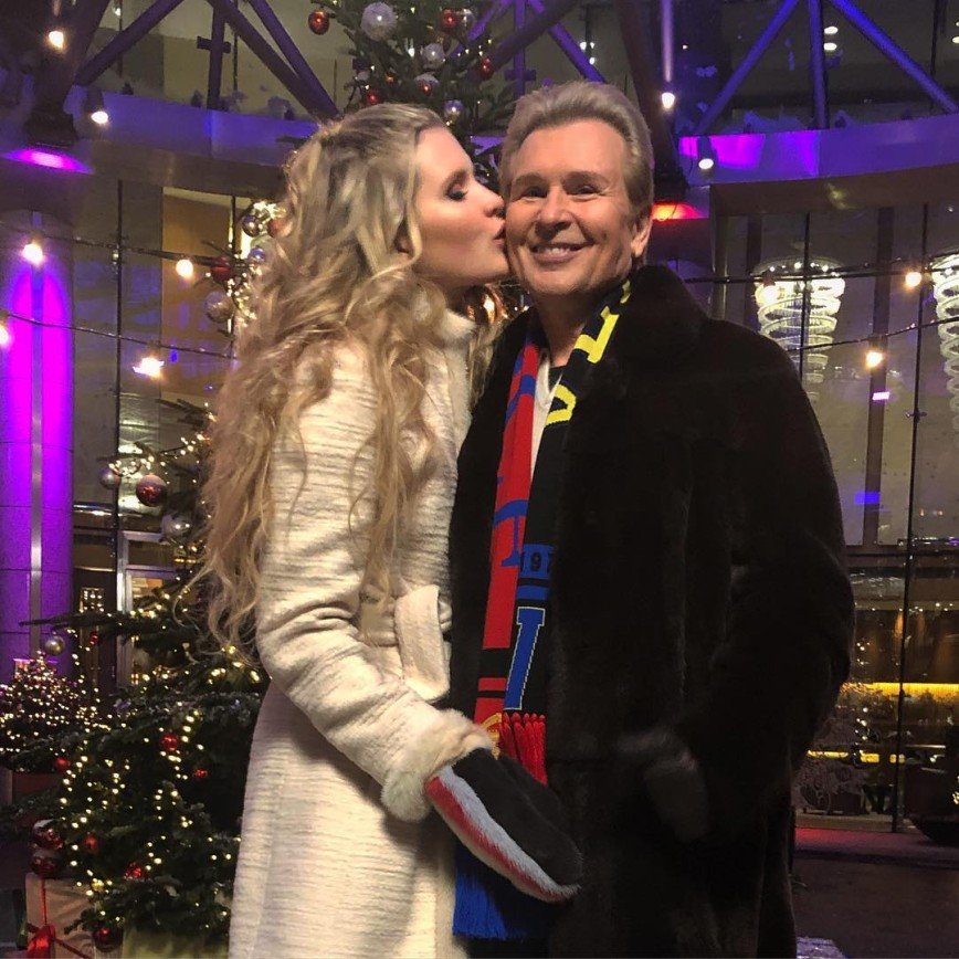 Дочь Александра Малинина споет дуэтом с отцом в новогоднем огоньке