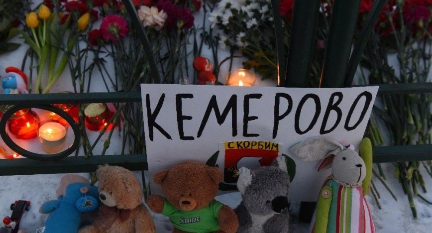 «Наш второй день рождения»: истории тех, кто выбрался из пожара в Кемерове