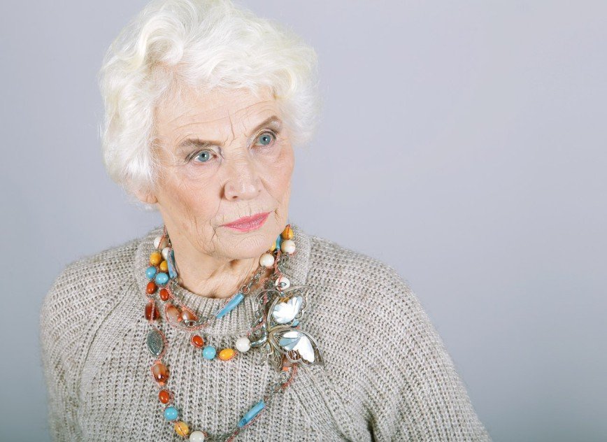Стареть можно красиво: 82-летняя жительница Санкт-Петербурга стала моделью