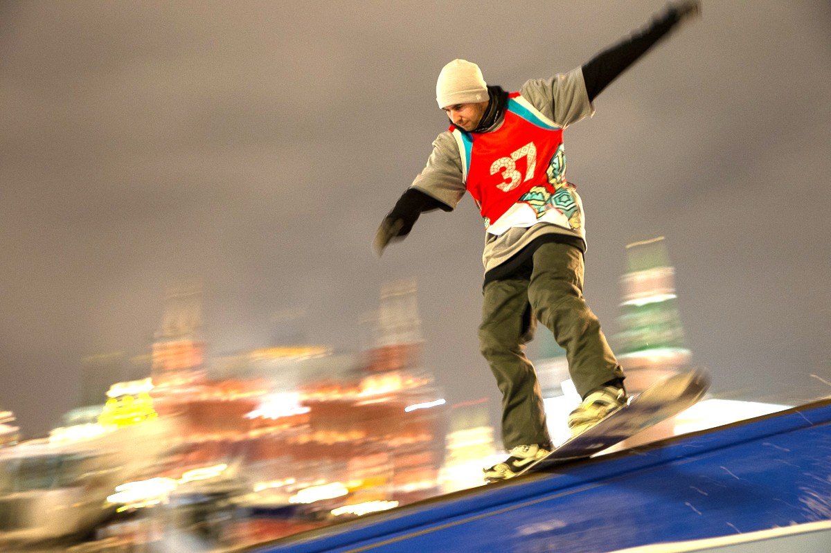 На фестивале «Путешествие в Рождество» откроются взрослый и детские сноуборд-парки: участвовать  в мастер-классах и соревнованиях по джиббингу приглашаются все желающие

