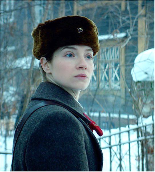 Артур Смольянинов и Мария Луговая рассказали о съемках фильма «Мария. Спасти Москву», который выходит в прокат 27 января