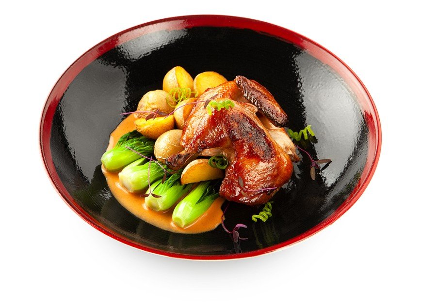 Тори пак чой (455 р.) Хрустящий цыплёнок с пак чой и мини-картофелем под соусом «Том-ям».