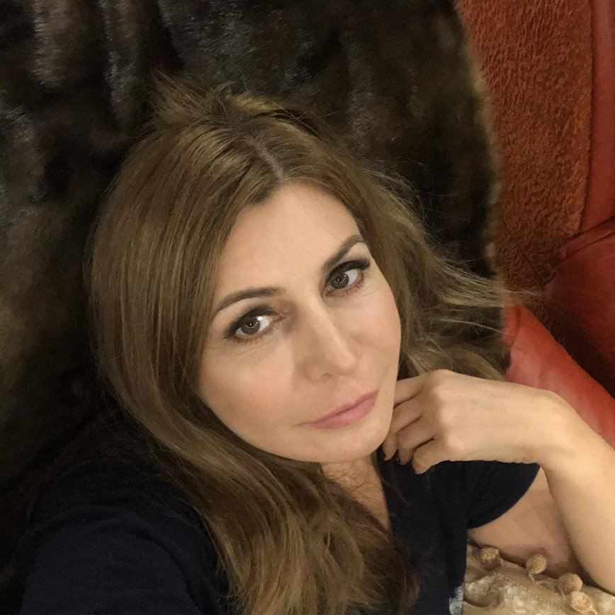 «Еще одна в бизнес подалась»: экс-звезда «Дома-2» Ирина Агибалова открыла салон красоты