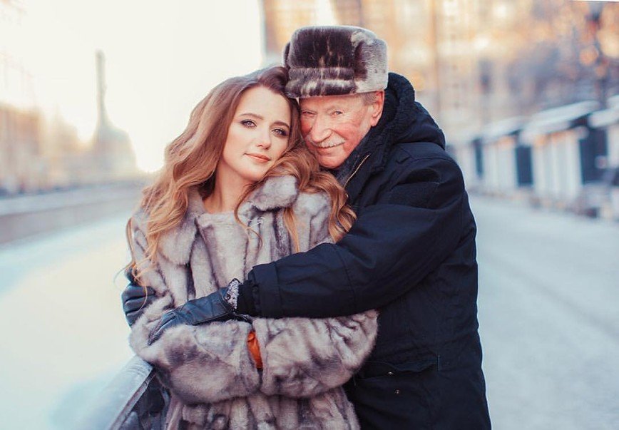 87-летний Иван Краско надеется, что жена подарит ему ребенка