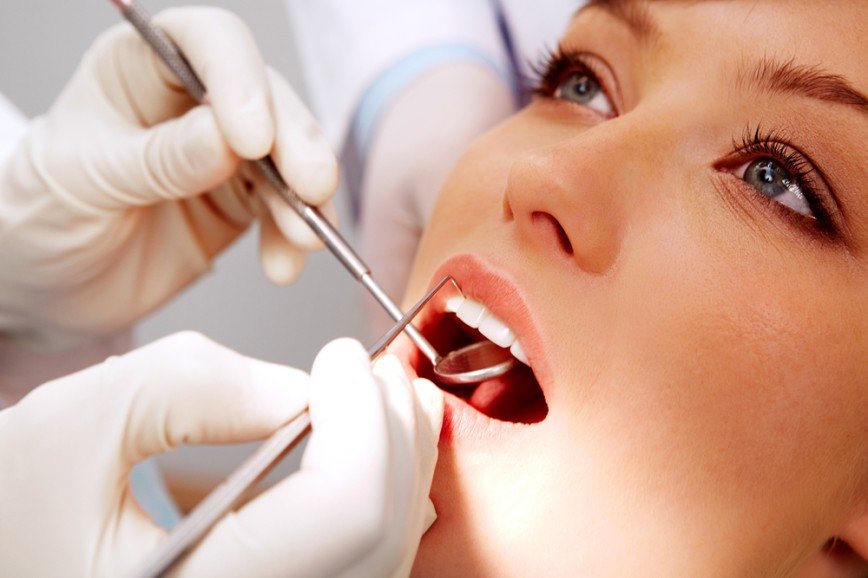 Помолодеть на 20 лет без пластики: как стоматологи научились останавливать время