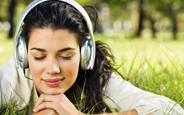 Музыкальная аптечка: какую музыку слушать при головной боли