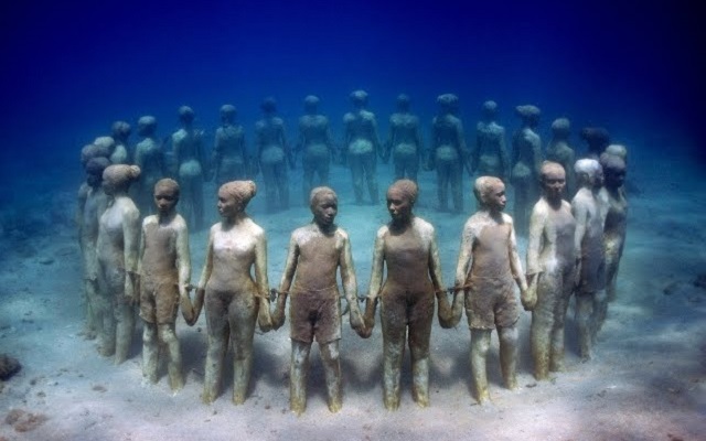 Подводный музей в Мексике