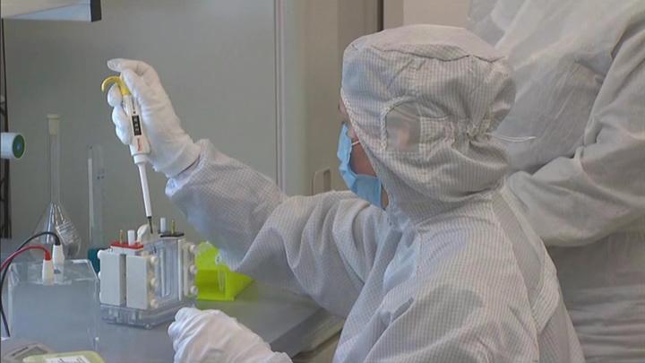 Российские ученые разрабатывают лекарство от коронавируса в виде жевательной резинки