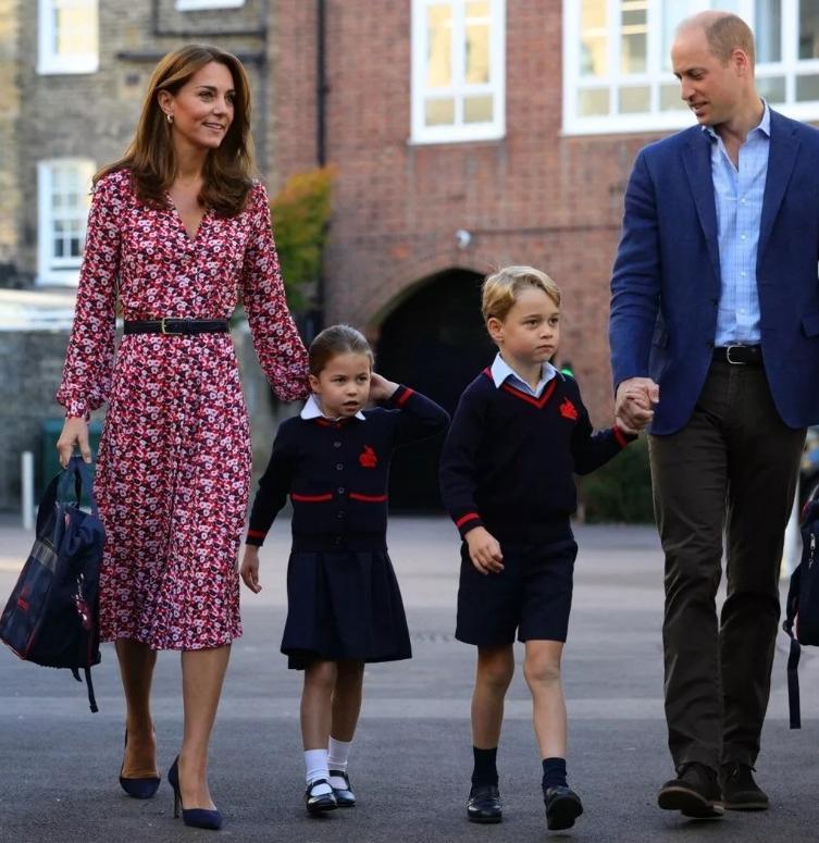 Кейт миддлтон фотошоп с детьми. Дети Кейт Миддлтон и принца Уильяма. Кейт Миддлтон с детьми. Кейт Миддлтон с детьми 2021. Кейт Миддлтон и принц Джордж.