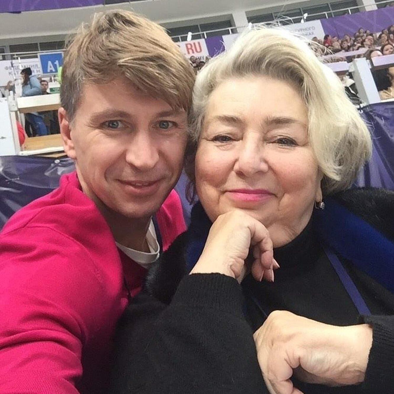 Домашняя и улыбчивая: Алексей Ягудин показал, как проводит время с Татьяной Тарасовой