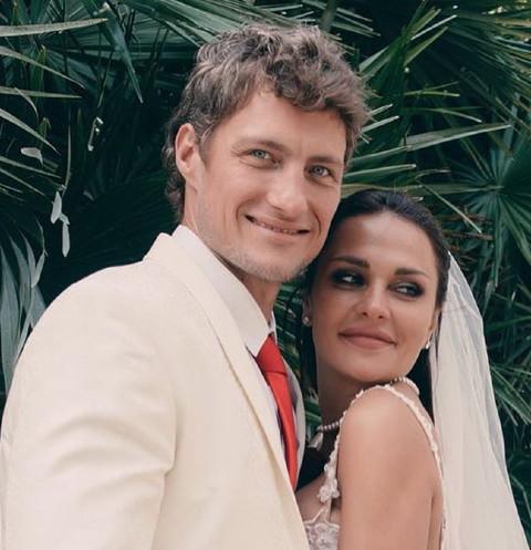 Александр Задойнов с женой