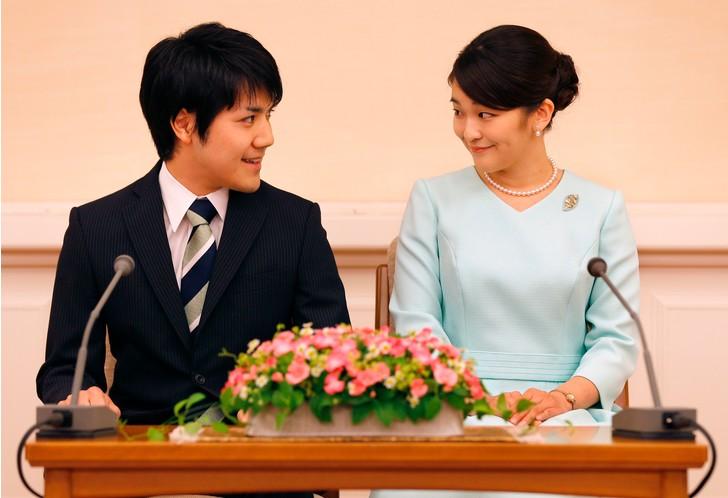 Мегзит по-японски: наследница императора решила сбежать из дворца ради жениха