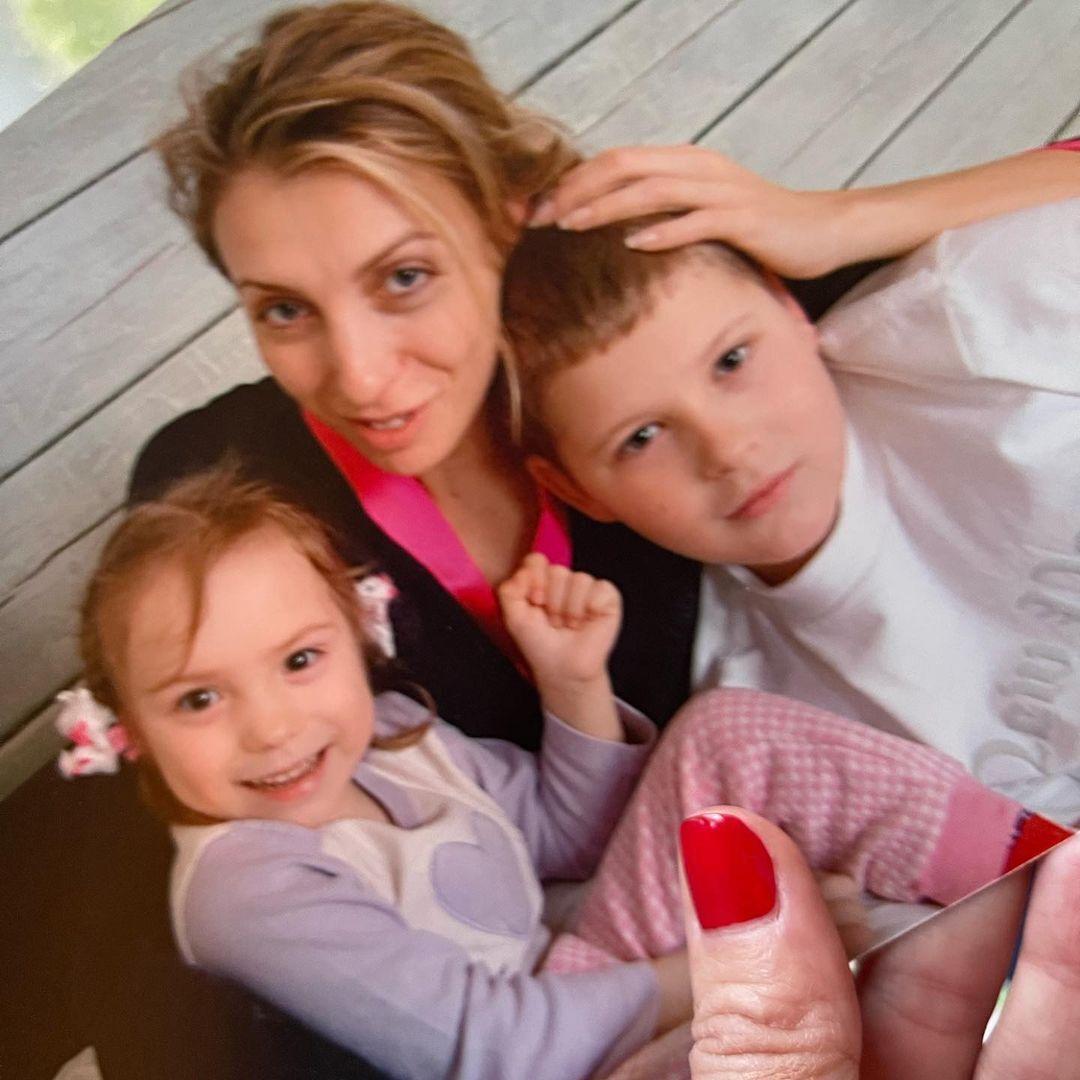 Светлана Бондарчук с детьми