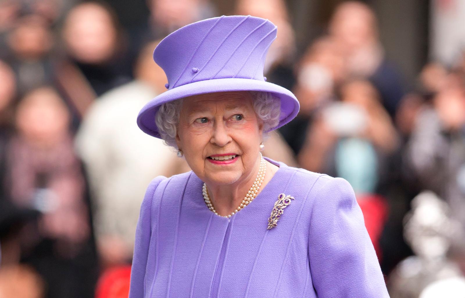 Королева Елизавета II навсегда покидает Букингемский дворец