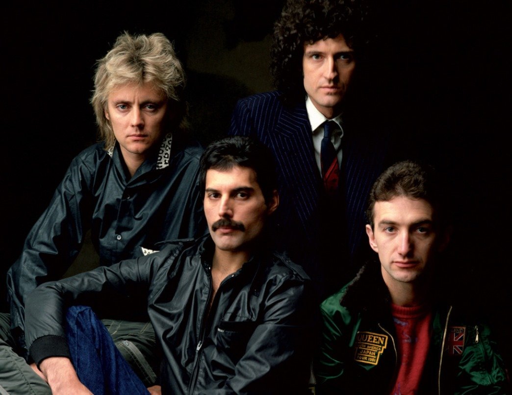 Более 5 тысяч поклонников перепели хит группы Queen