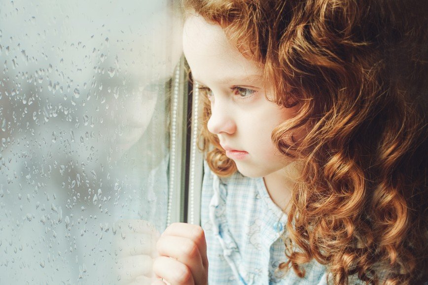 Потерявшие родителей дети чаще совершают самоубийства