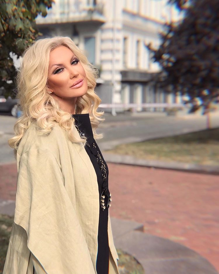 Украинская певица в россии