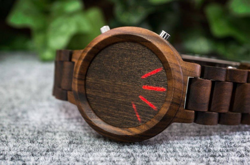 Деревянные часы от японских дизайнеров