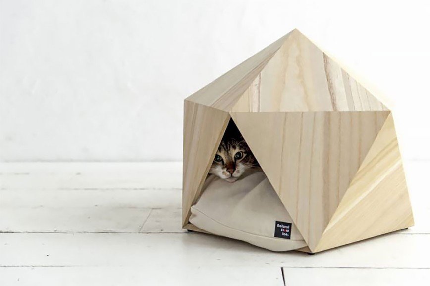 Современные домики для кошек и маленьких собак