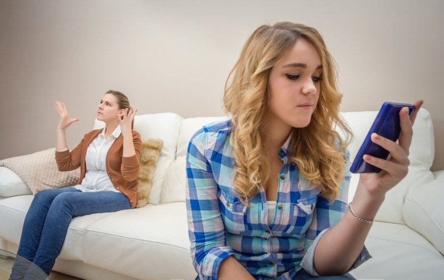 Зависимость от социальных сетей приводит к психическим проблемам у подростков