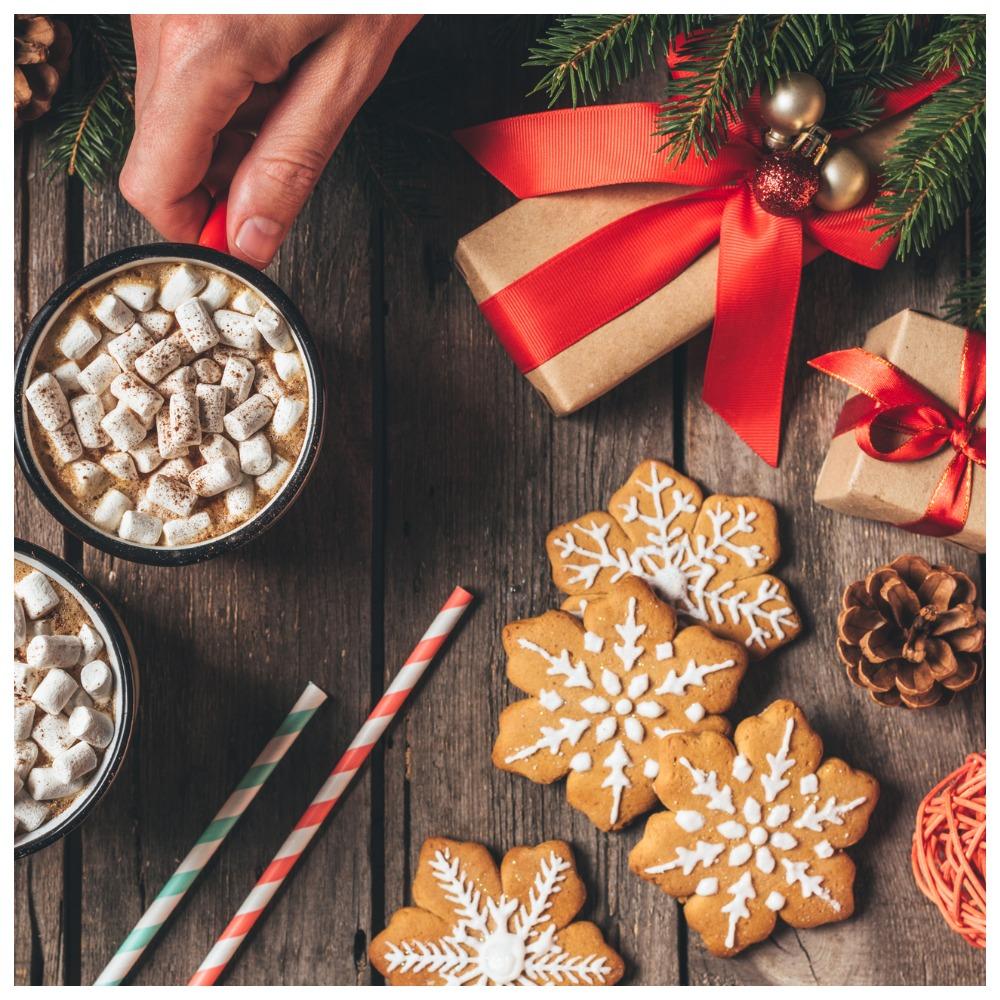 Ириски, печенье и другие сладости к праздничному столу: готовимся к Новому году