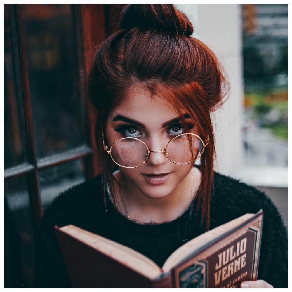 Что читает современная девушка. 10 книг для ума и сердца