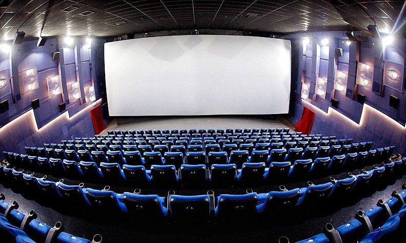 Кинотеатры отдадут российским фильмам пятую часть сеансов